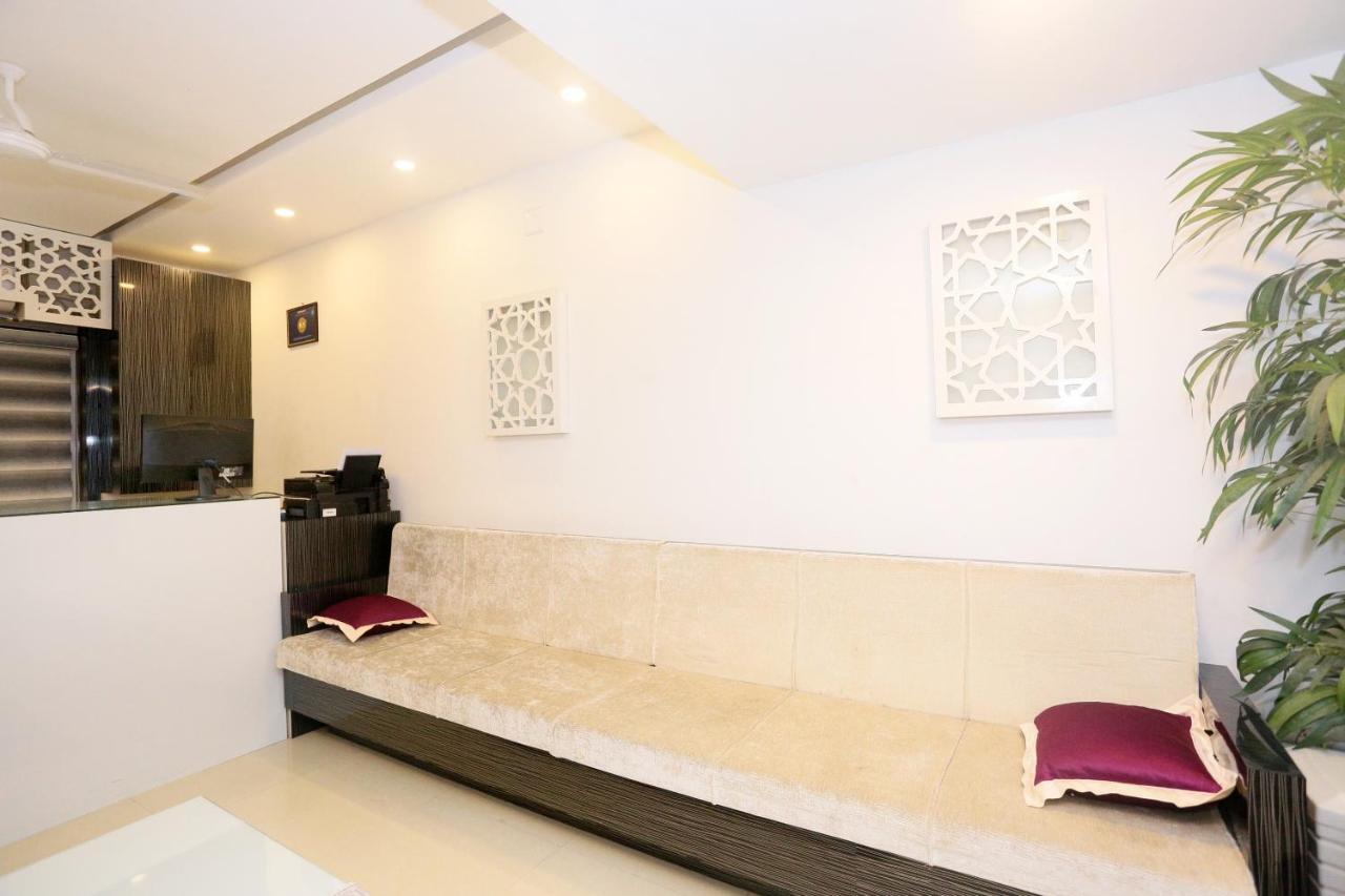 Guruvāyūr Ambalath Maple Leaves Home מראה חיצוני תמונה
