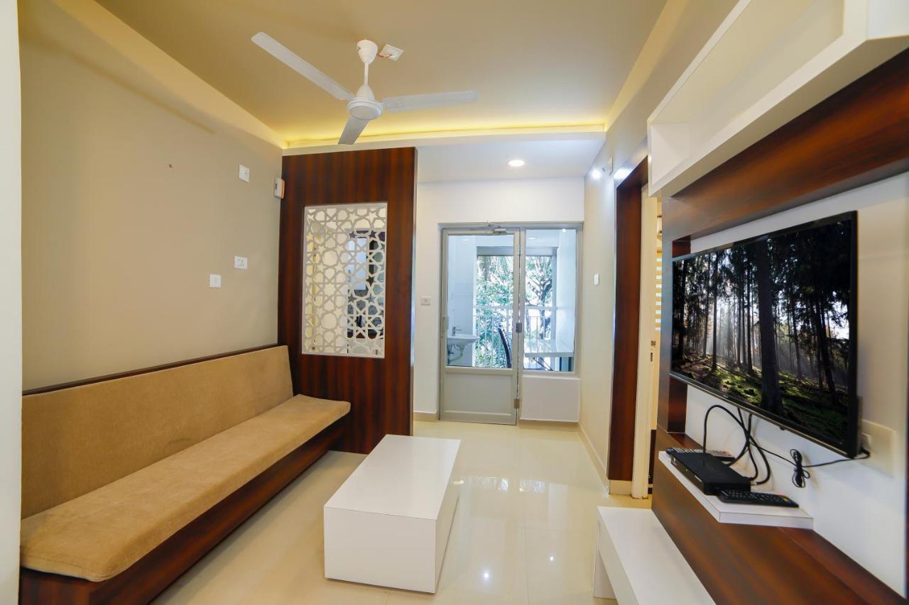Guruvāyūr Ambalath Maple Leaves Home מראה חיצוני תמונה