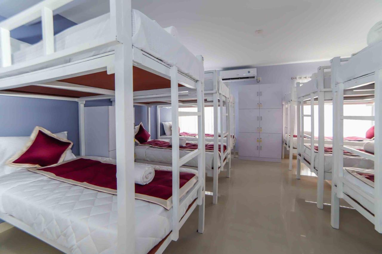 Guruvāyūr Ambalath Maple Leaves Home מראה חיצוני תמונה